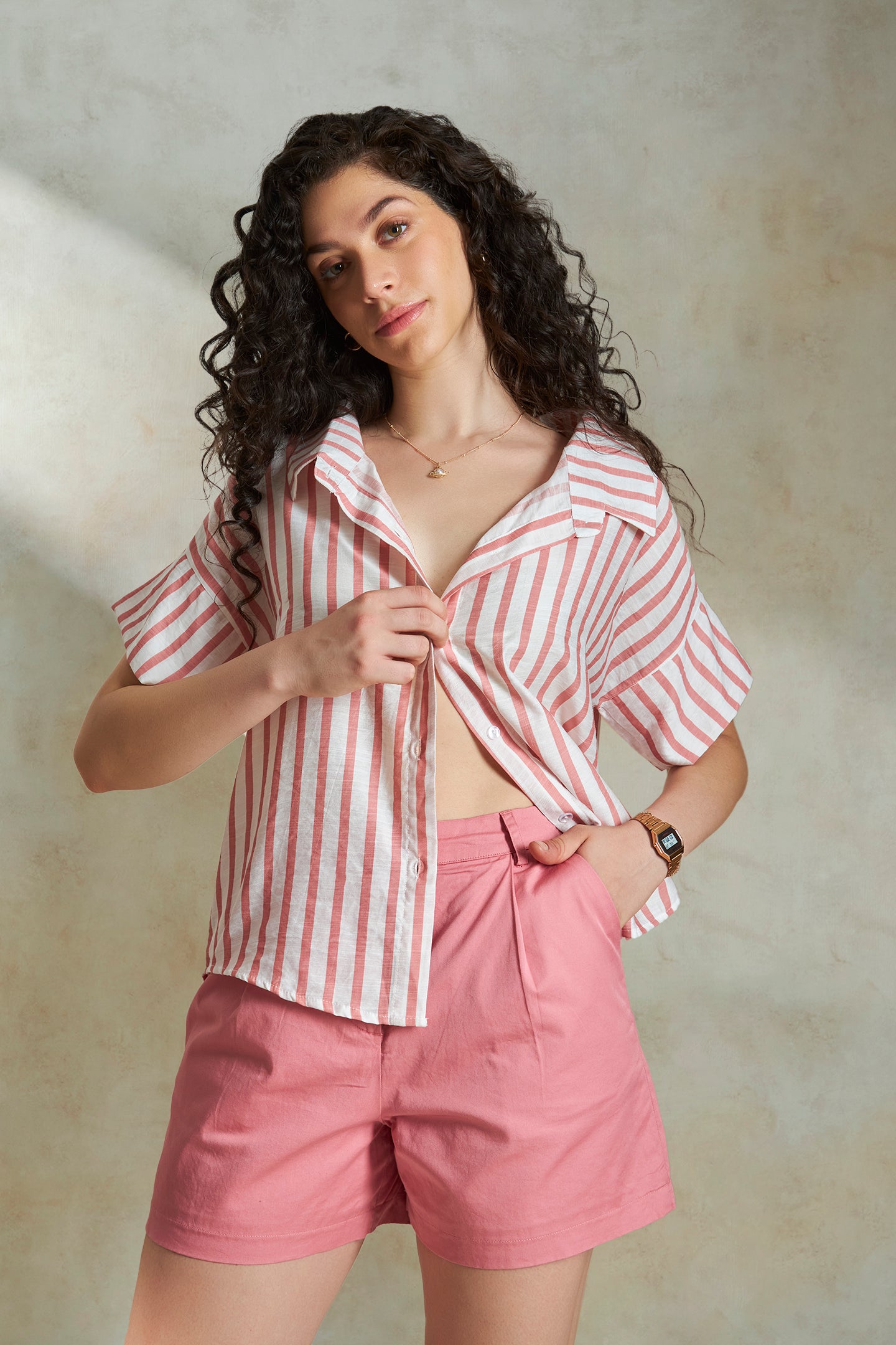 Amie|Striped shirt with back buttons