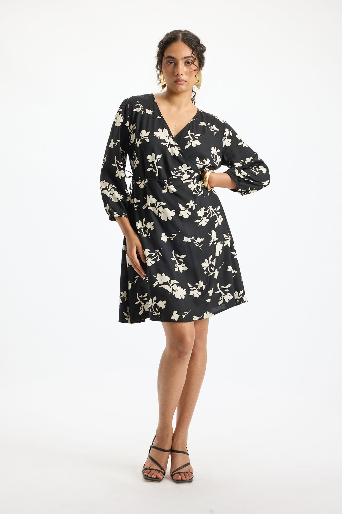 Amaira|Wrap Dress in Viscose with Pockets