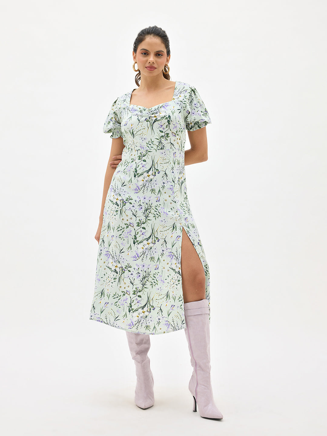 Ayaat|Dreamy viscose floral dress with sweetheart neck
