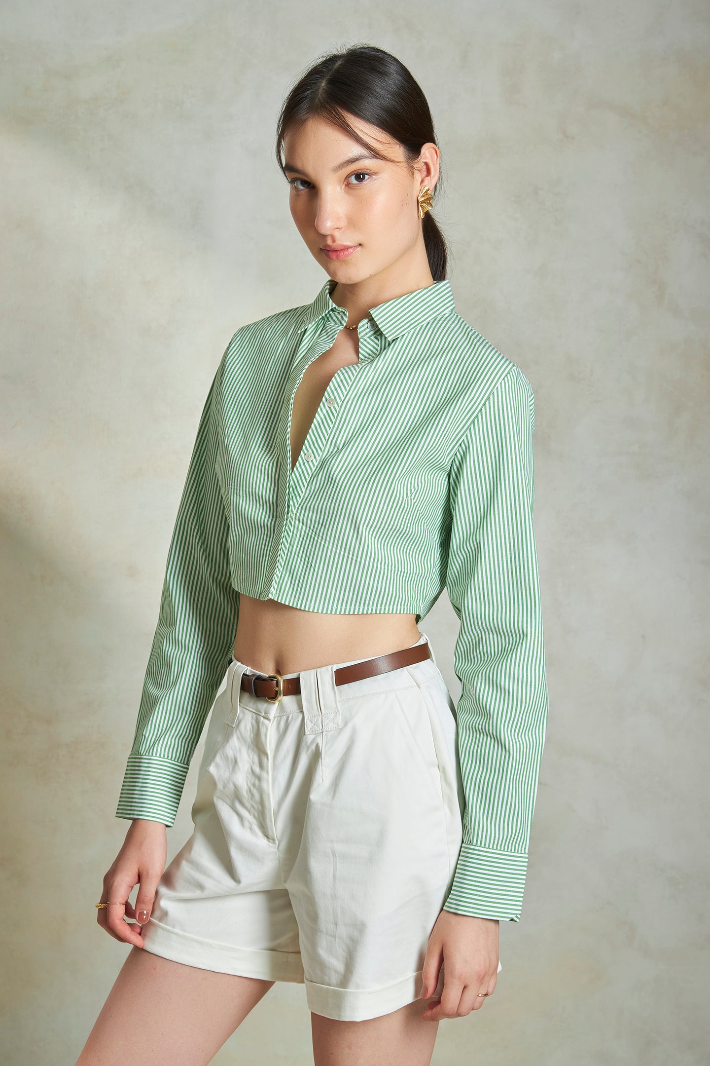Marisa|Cropped Shirt With Curved Hem